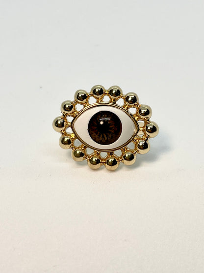 Anillo en forma de ojo